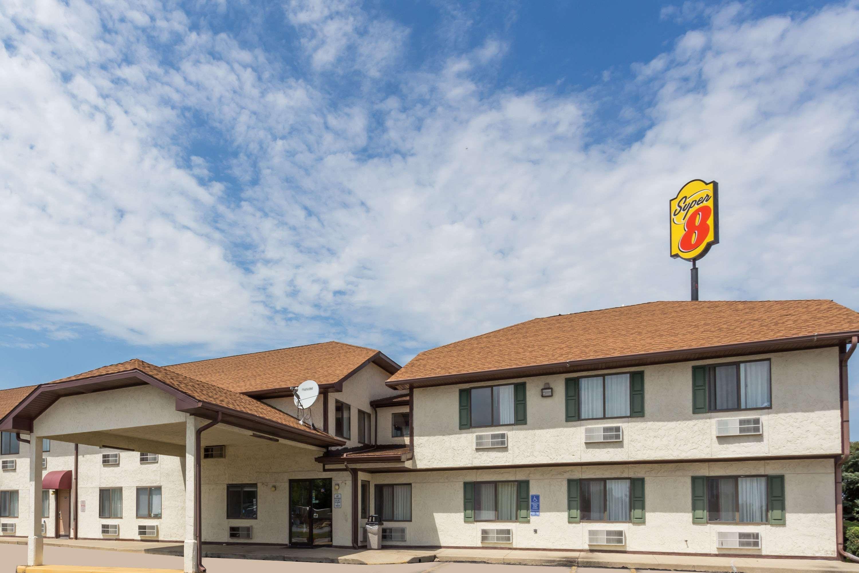 Hotel Super 8 By Wyndham Morris Exterior foto